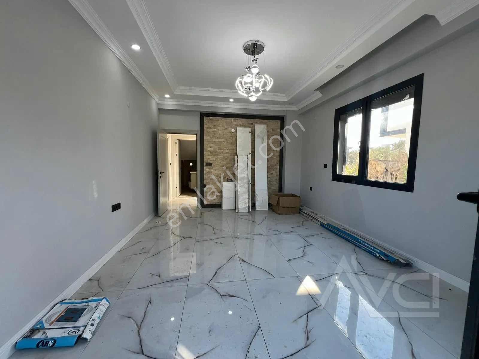 Avcı'dan Yürüyüş Yolu Cepheli 4+1 Tam Müstakil 300m2 Arsa Villa — fotoğraf 11