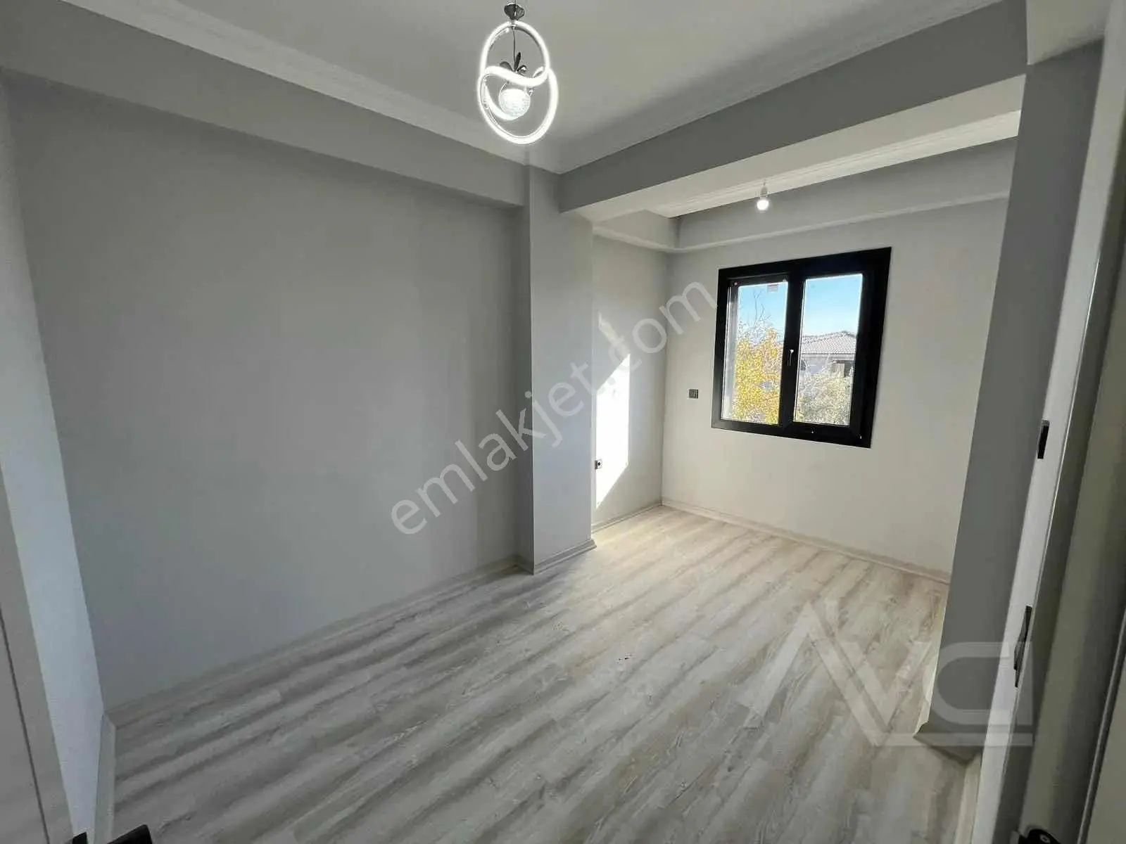 Avcı'dan Yürüyüş Yolu Cepheli 4+1 Tam Müstakil 300m2 Arsa Villa — fotoğraf 24