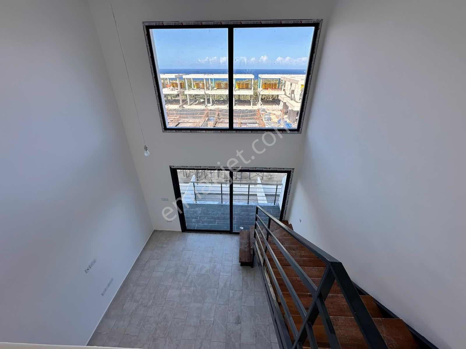 Kktc Lj Parkta Deniz Kenarında Satılık 1+1 Loft Daire — fotoğraf 5