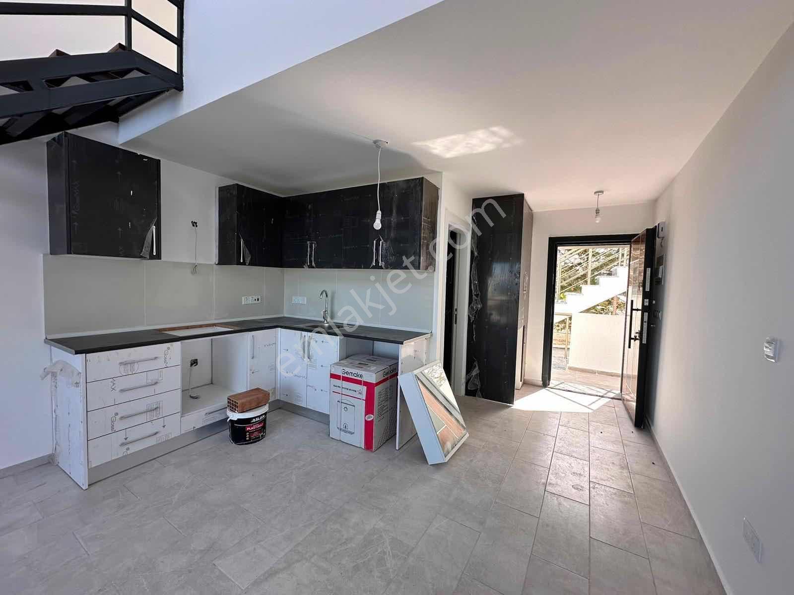Kktc Lj Parkta Deniz Kenarında Satılık 1+1 Loft Daire — fotoğraf 7