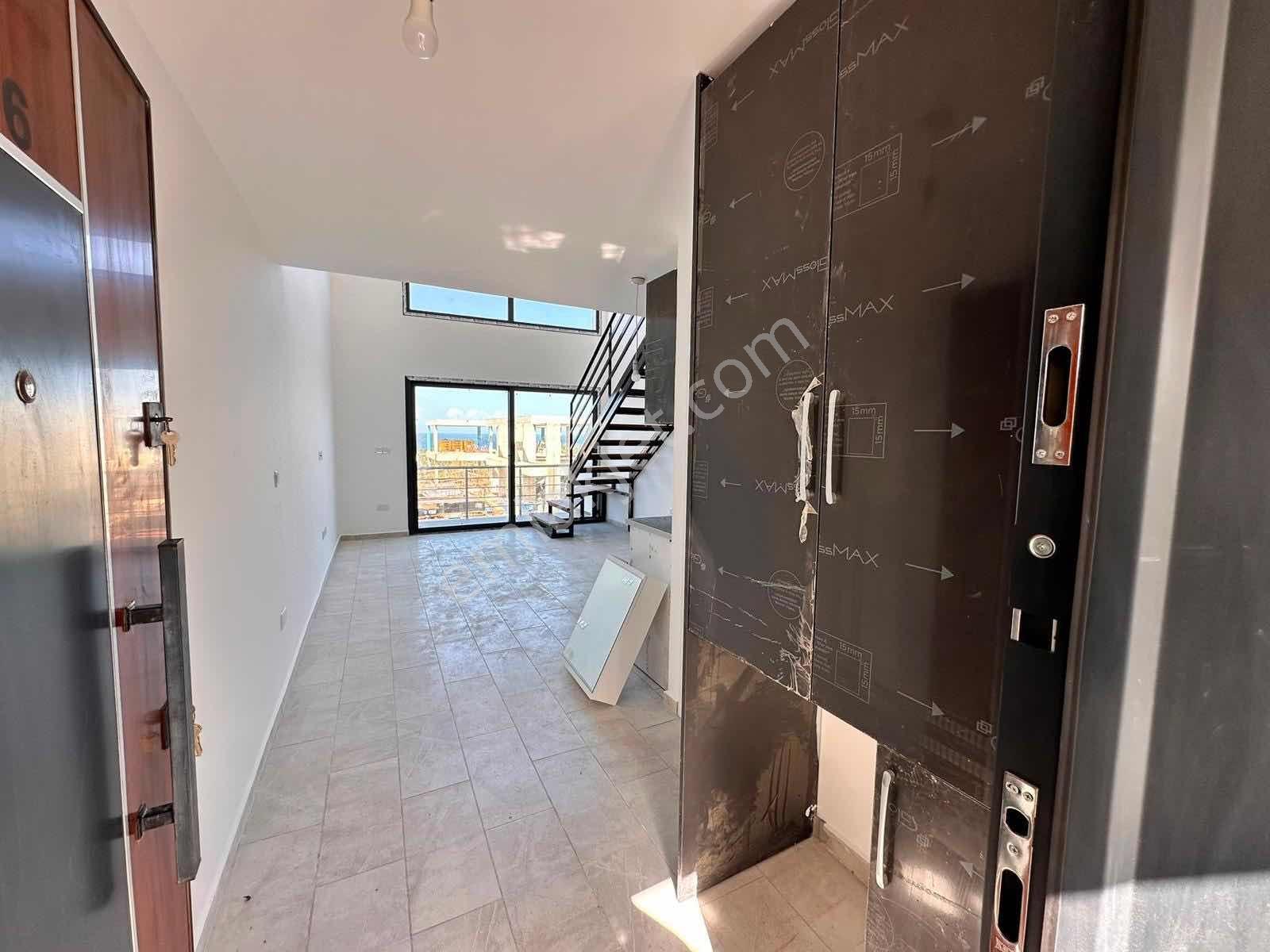 Kktc Lj Parkta Deniz Kenarında Satılık 1+1 Loft Daire — fotoğraf 10