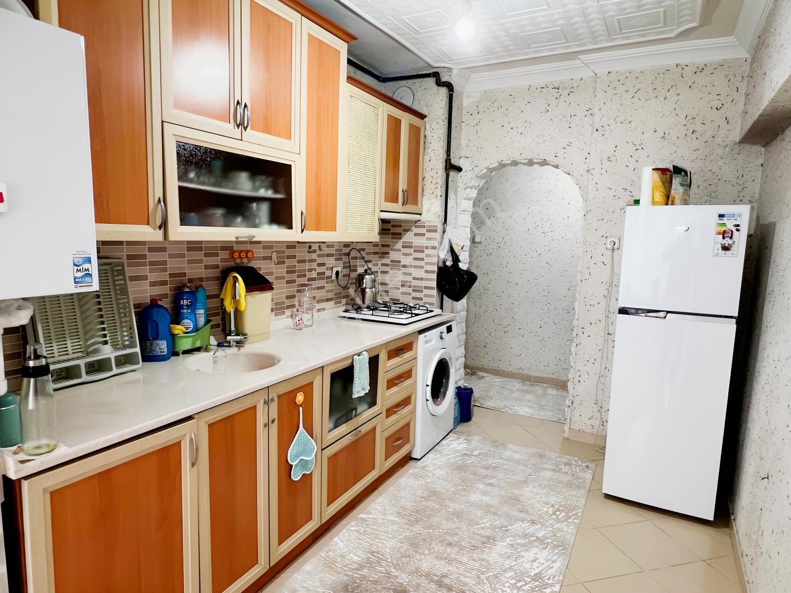 Kartal'dan Emekevler Sitesinde 2+1 Merkezi Sistem Ara Kat Daire — fotoğraf 8