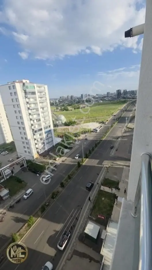 Fabrika Mahallesinde Ana Cadde Üzerinde Satılık 3+1 Daire — fotoğraf 6