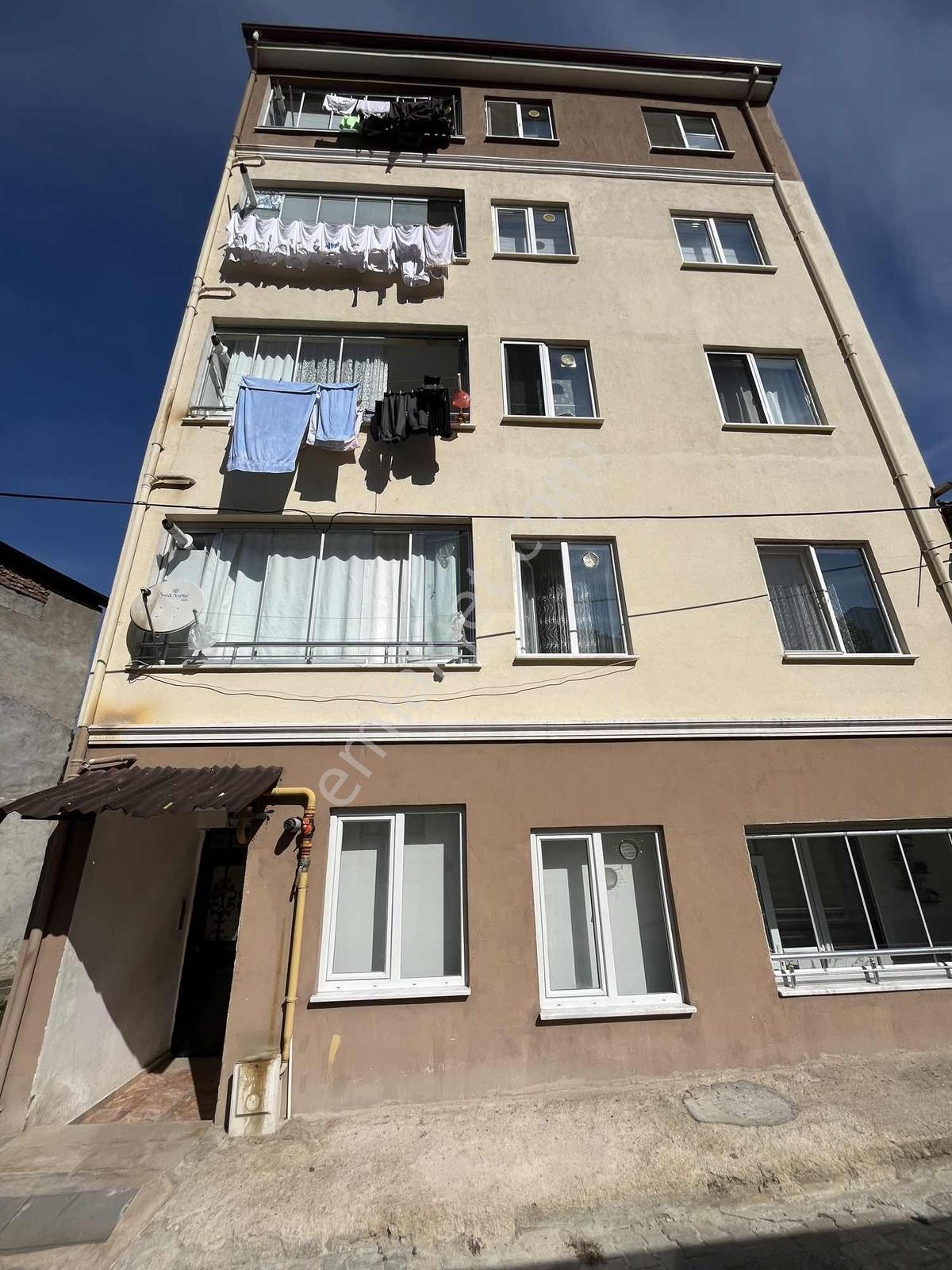 Beyazıtpaşada 2+1 Satılık Daire