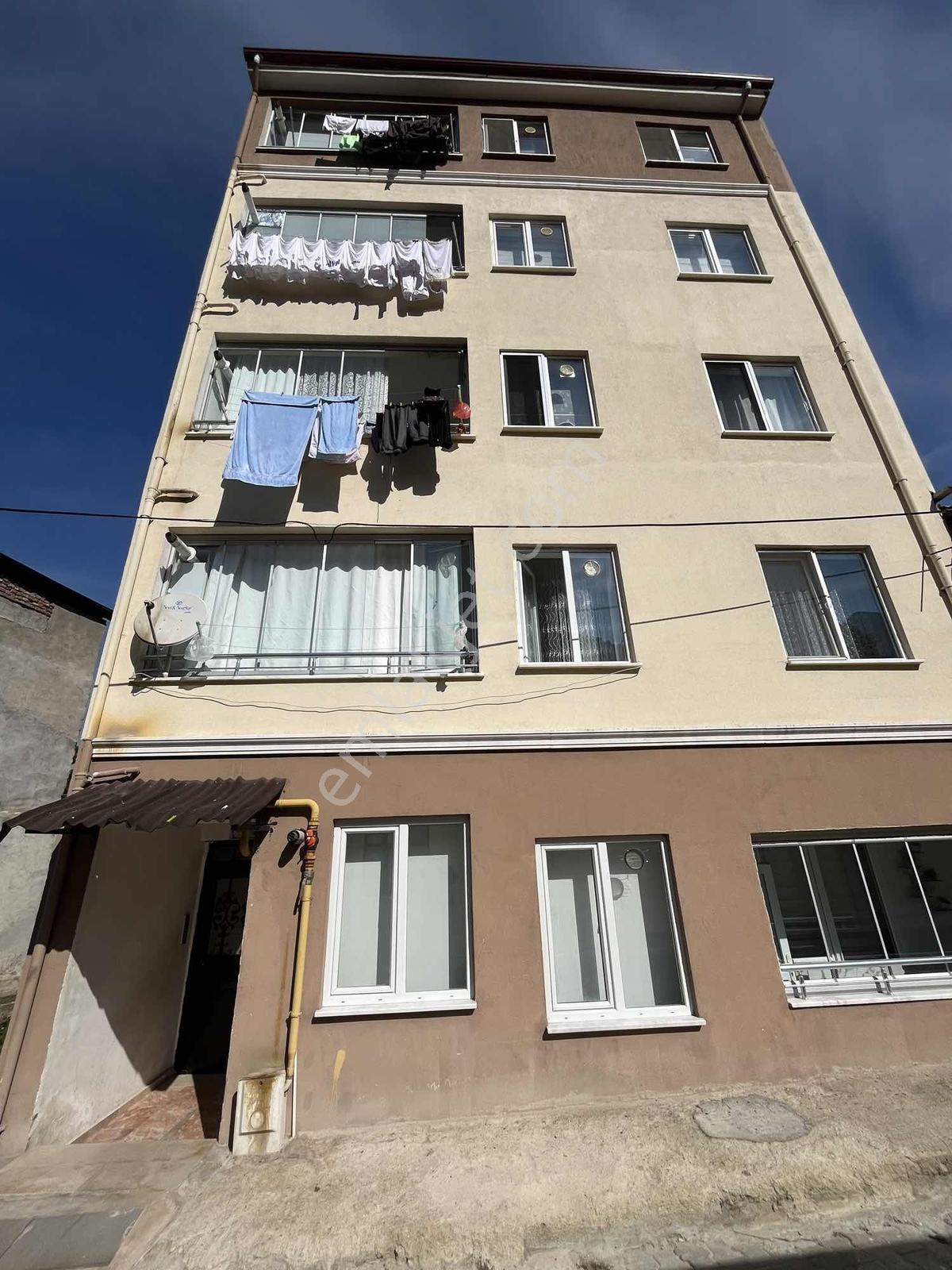 Beyazıtpaşada 2+1 Satılık Daire — fotoğraf 3