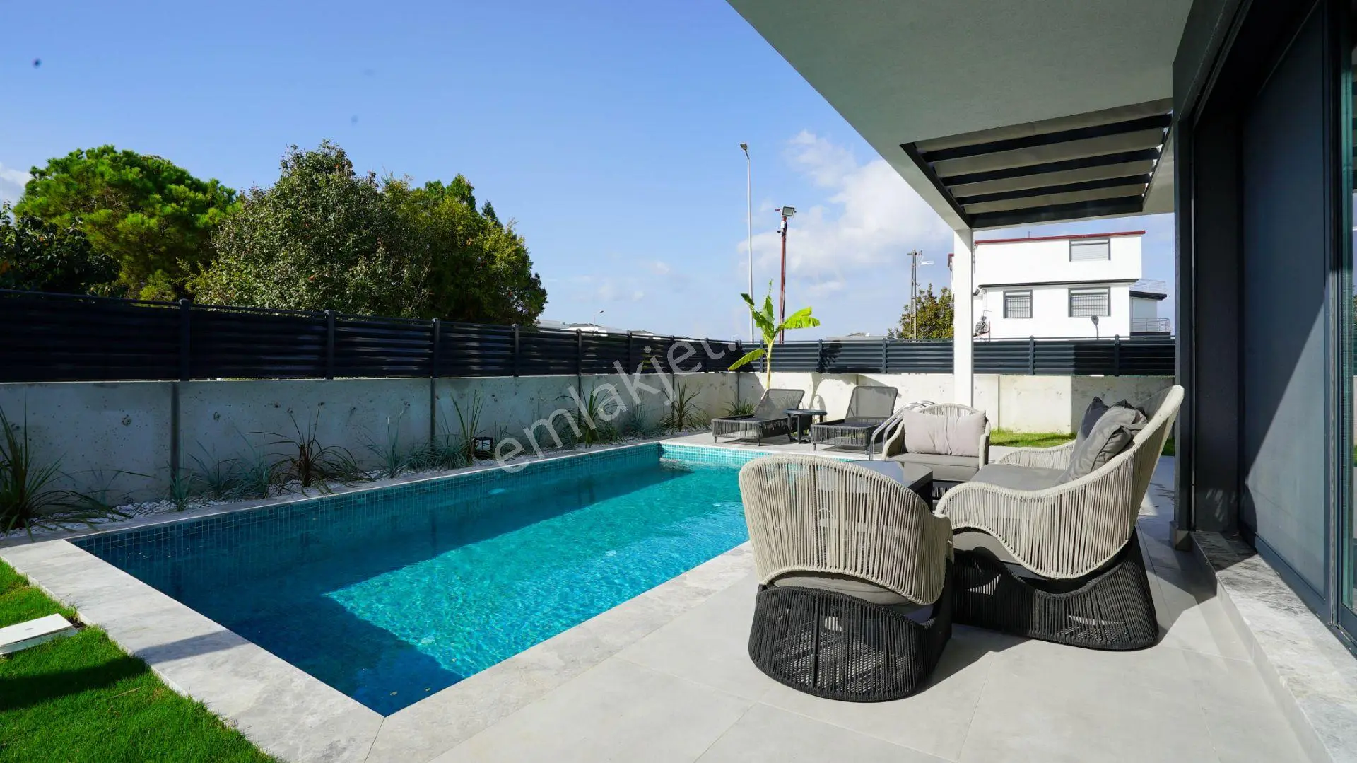 Kuşadası Güzelçamlıda Lüks Müstakil Satılık Villa — fotoğraf 2