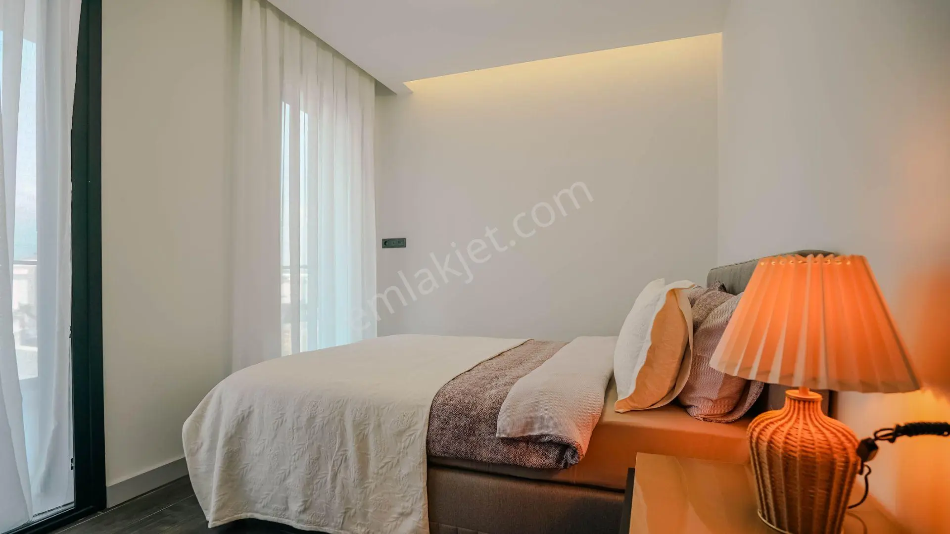 Kuşadası Güzelçamlıda Lüks Müstakil Satılık Villa — fotoğraf 29