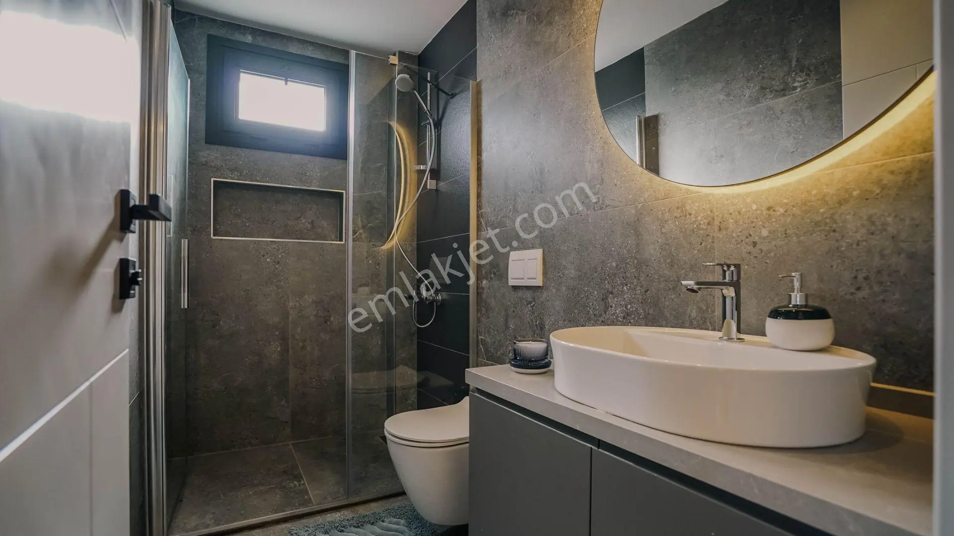 Kuşadası Güzelçamlıda Lüks Müstakil Satılık Villa — fotoğraf 31