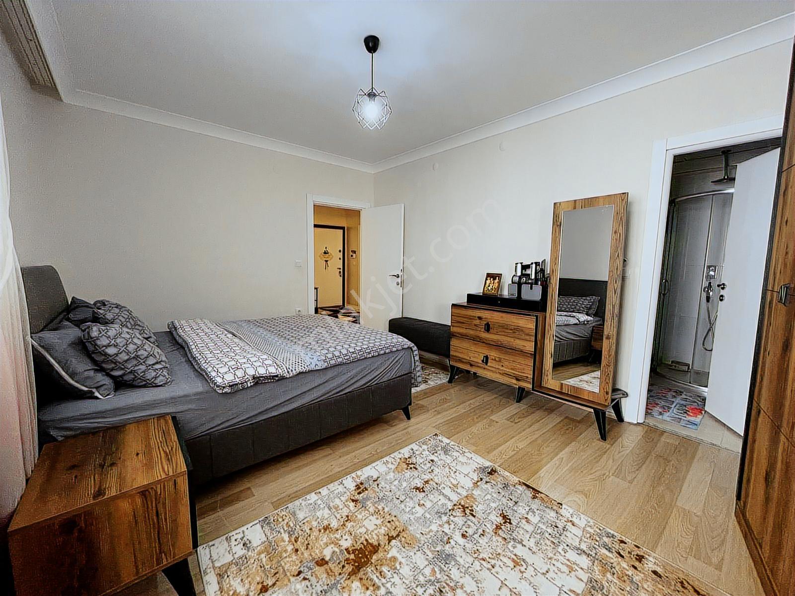 Beyaz Gayrimenkulden Ertuğrulgazi'de Satılık 2+1 Daire — fotoğraf 19