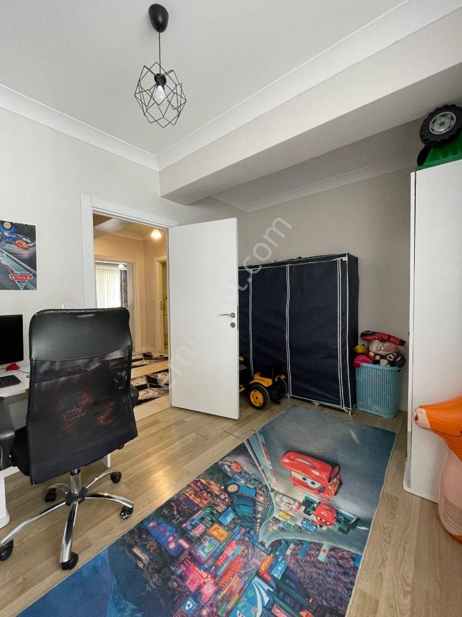 Beyaz Gayrimenkulden Ertuğrulgazi'de Satılık 2+1 Daire — fotoğraf 26