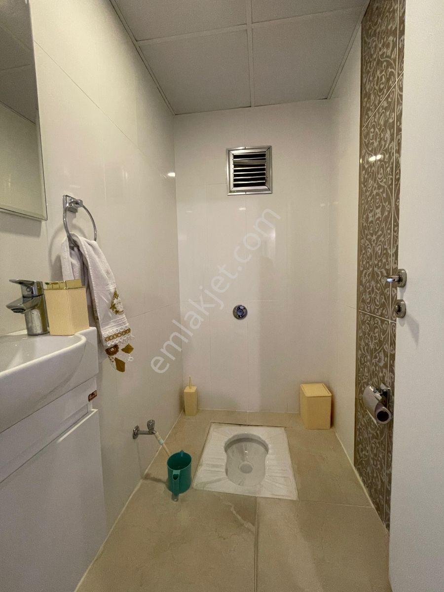 Beyaz Gayrimenkulden Ertuğrulgazi'de Satılık 2+1 Daire — fotoğraf 32
