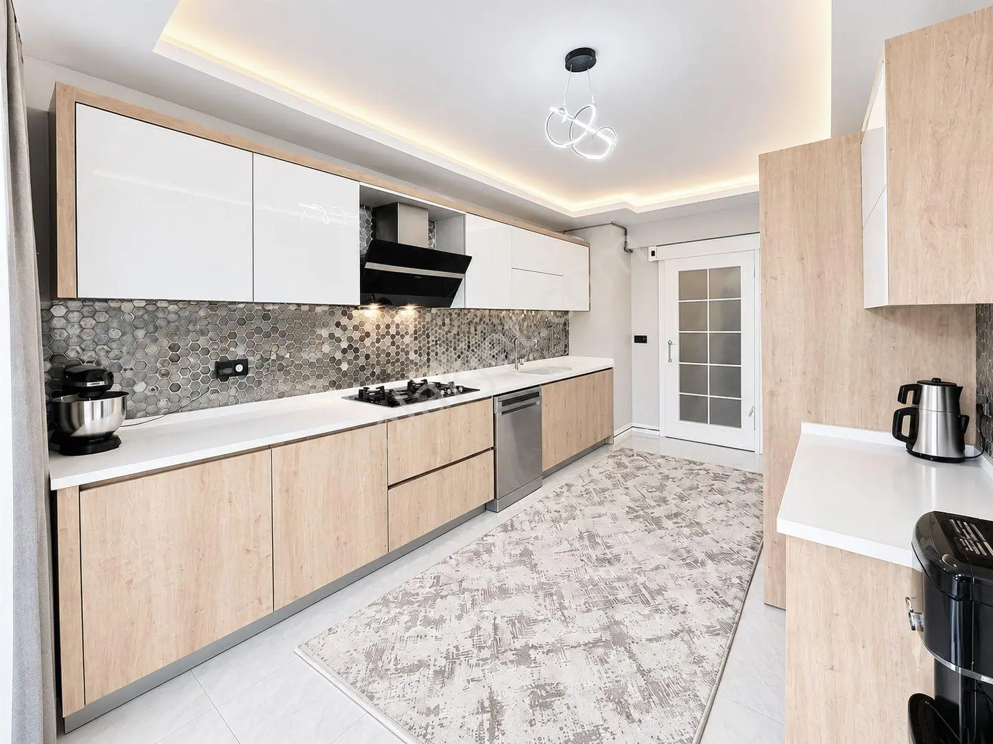 Marka | Eryaman'da Site İçi Metro Yakını Giyinme Odalı Çift Banyolu Lux 4+1 Satılık Daire — fotoğraf 6