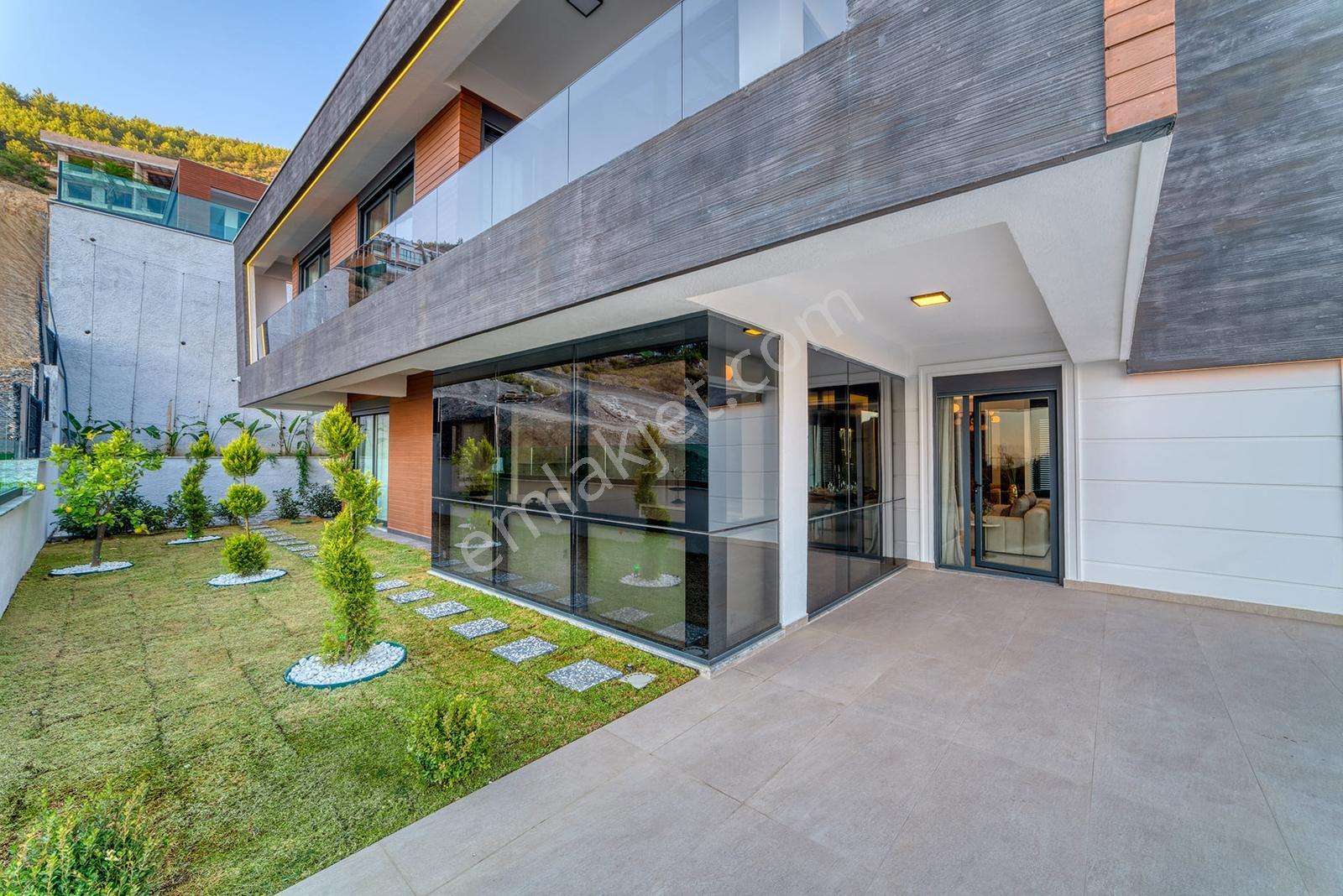 Alanya Tepe'de Deniz Ve Kale Manzaralı Lüks Villa — fotoğraf 22
