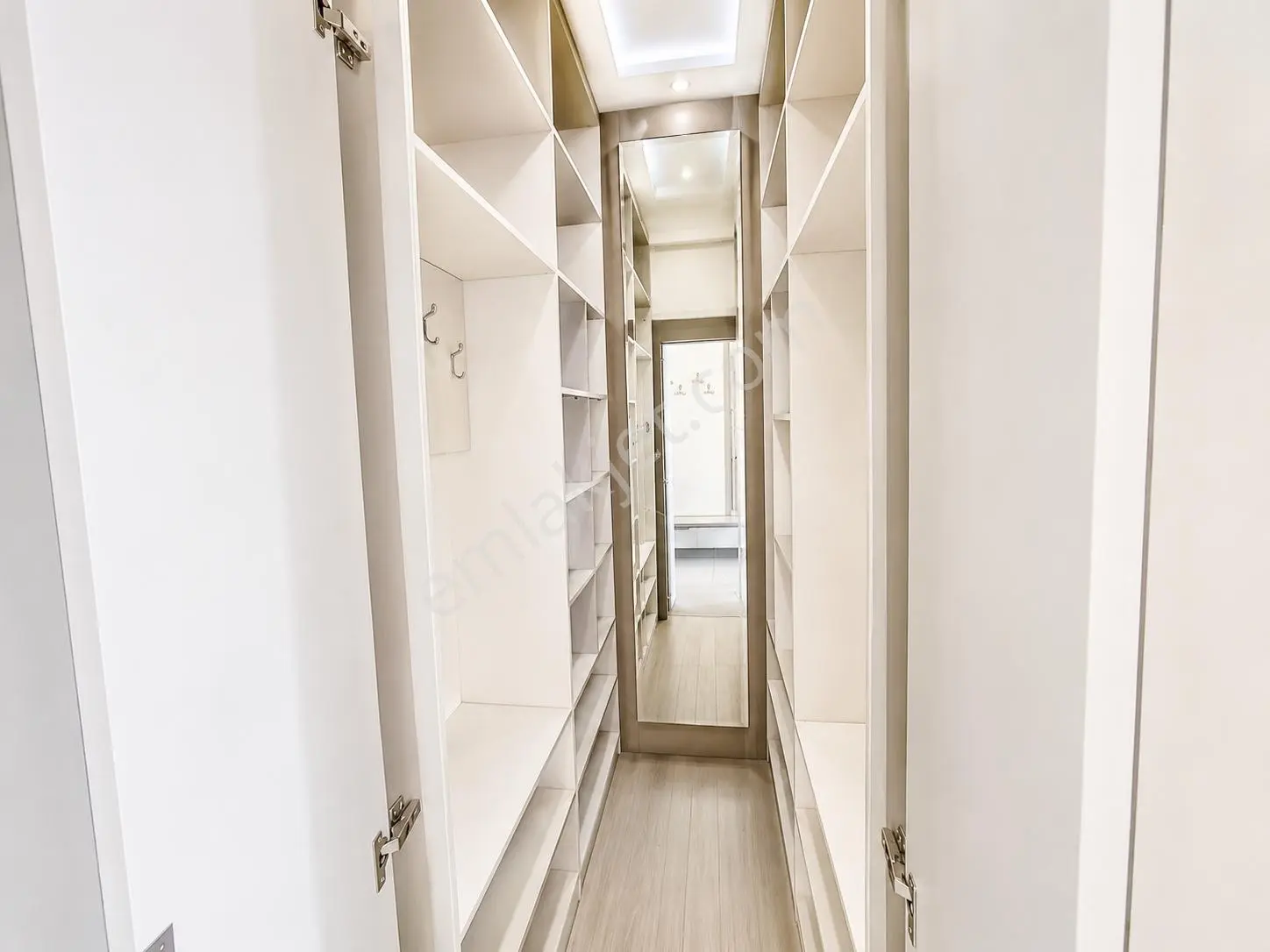 Marka | Susuz&göksu Bölgesinde Hemen Tapu Hemen Teslim 4+1+1 Satılık Sıfır Daire — fotoğraf 19