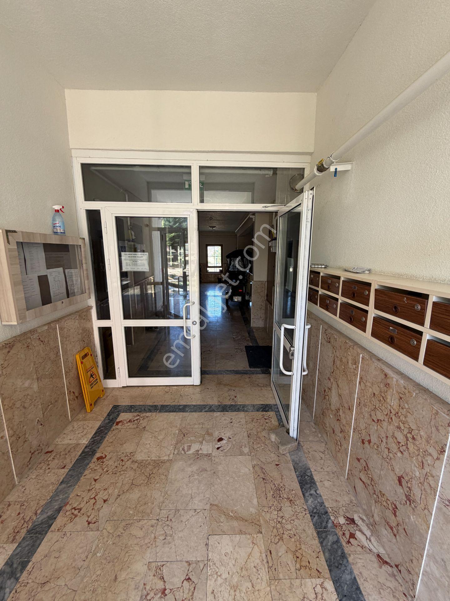 Şanlıbaba Emlak'tan Ürgüp Toki Bloklarında Satılık Daire — fotoğraf 6