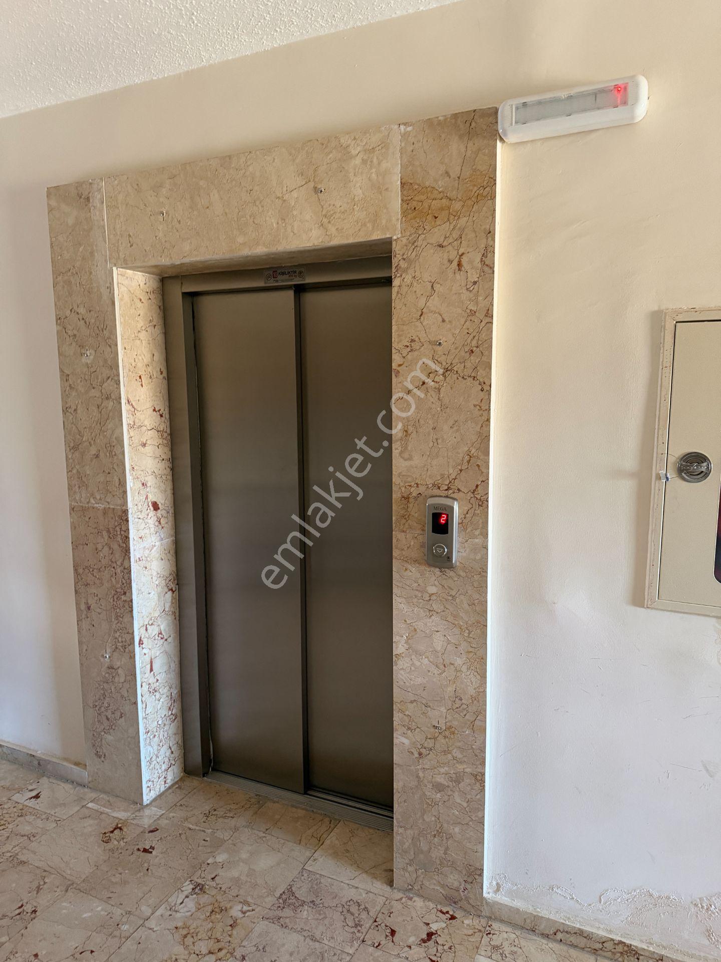 Şanlıbaba Emlak'tan Ürgüp Toki Bloklarında Satılık Daire — fotoğraf 7