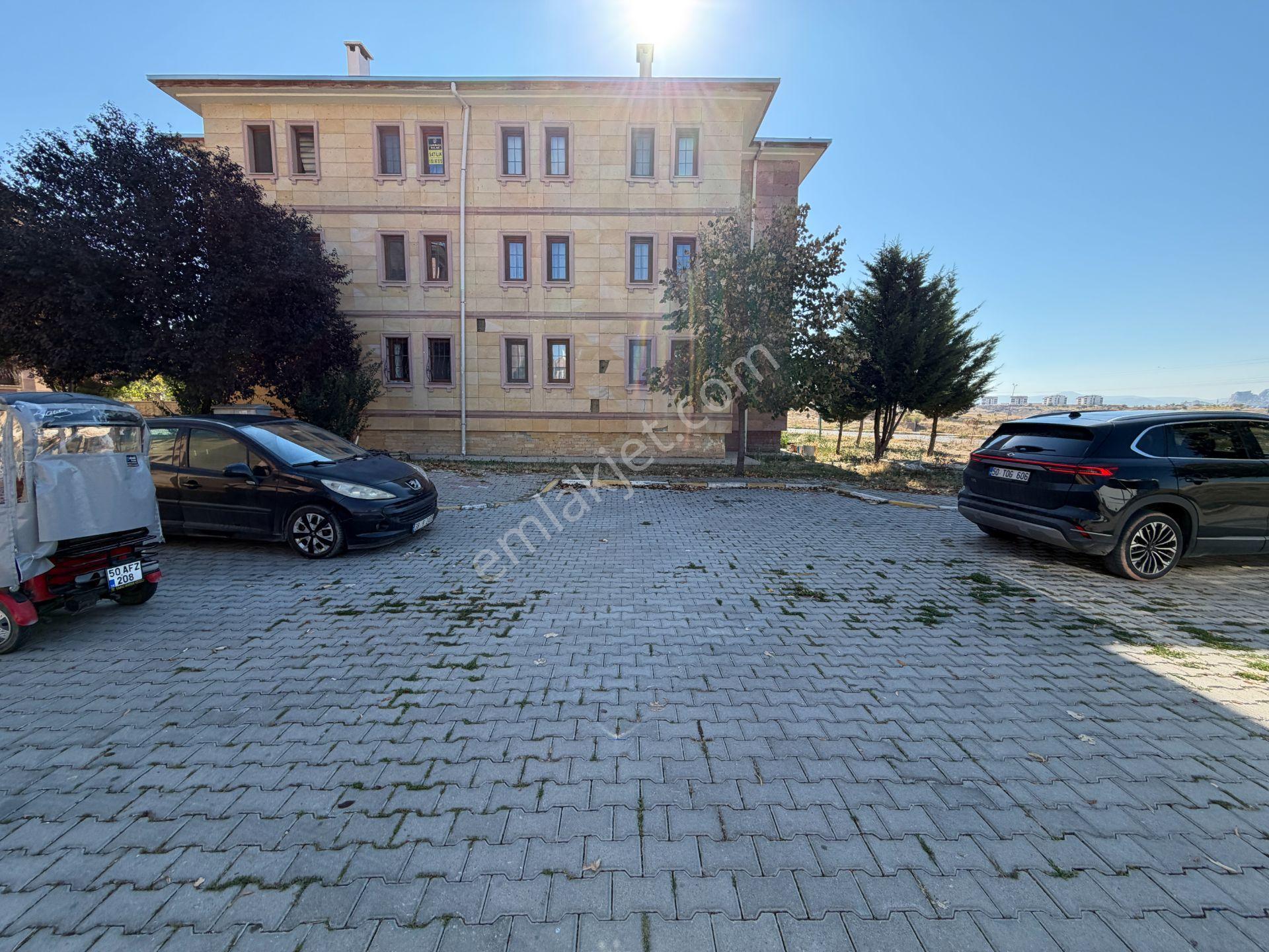 Şanlıbaba Emlak'tan Ürgüp Toki Bloklarında Satılık Daire — fotoğraf 26