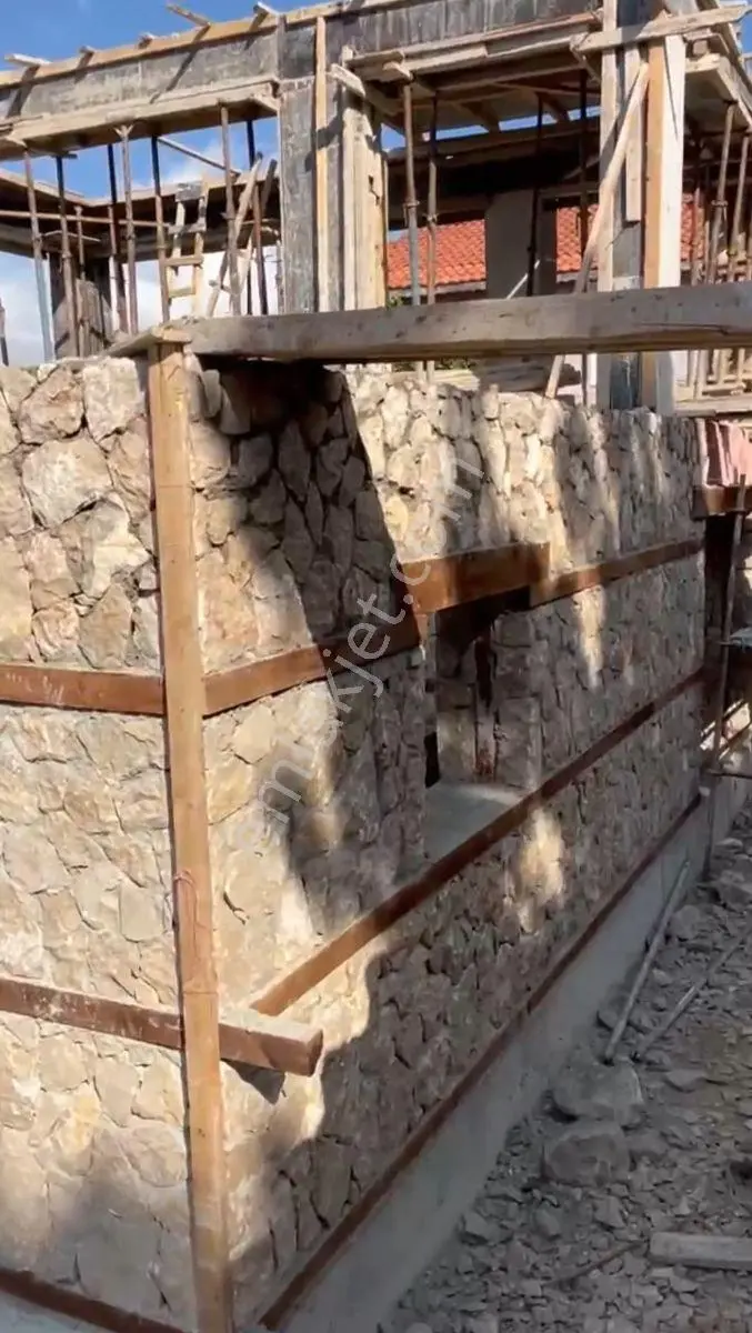 Antalya Geyikbayırında 529 M² Arsada %85 Tamamlanmış Taş Villa — fotoğraf 11