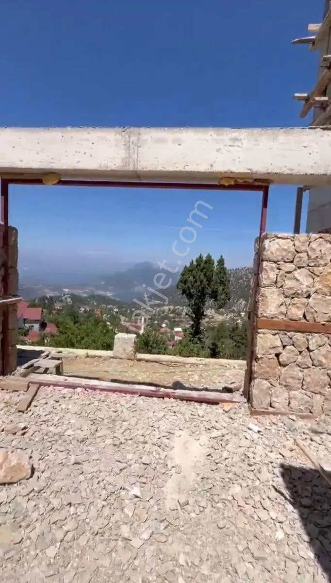 Antalya Geyikbayırında 529 M² Arsada %85 Tamamlanmış Taş Villa — fotoğraf 13