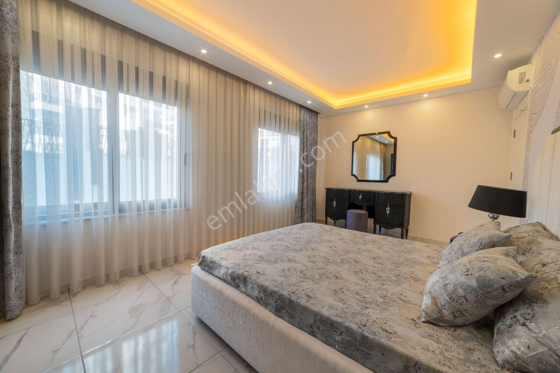 Alanya Avsallar'da Denize 800 Metre Lüks 3+2 Bahçe Dubleksi Daire — fotoğraf 12