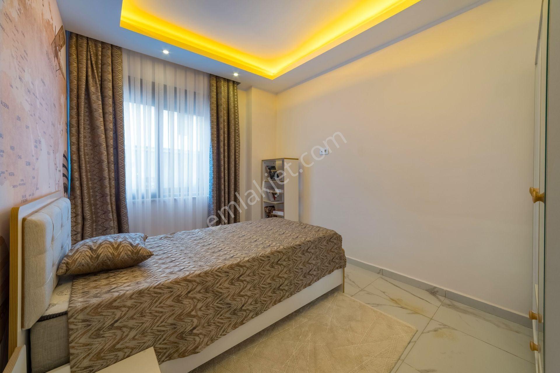 Alanya Avsallar'da Denize 800 Metre Lüks 3+2 Bahçe Dubleksi Daire — fotoğraf 15