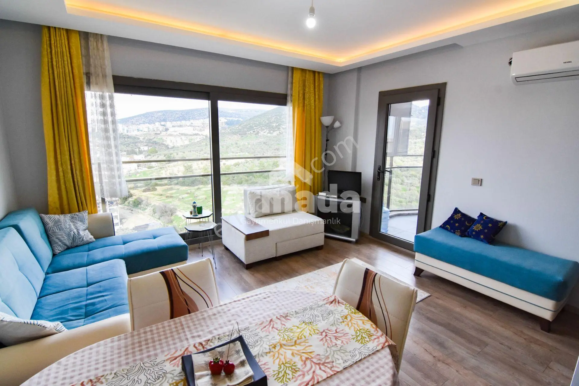 Kuşadası İkiçeşmelik'Te 1+1 Satılık Eşyalı Daire