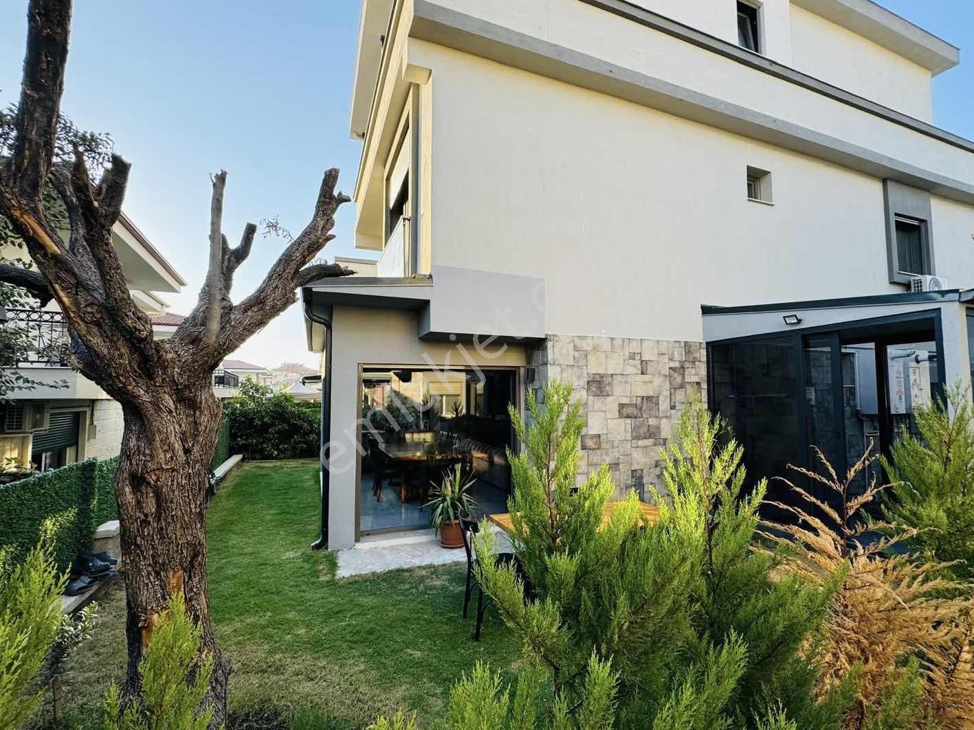 Seferihisar' Da Deniz Ve Doğa Manzaralı 4+1 Satılık Lüks Villa — fotoğraf 5