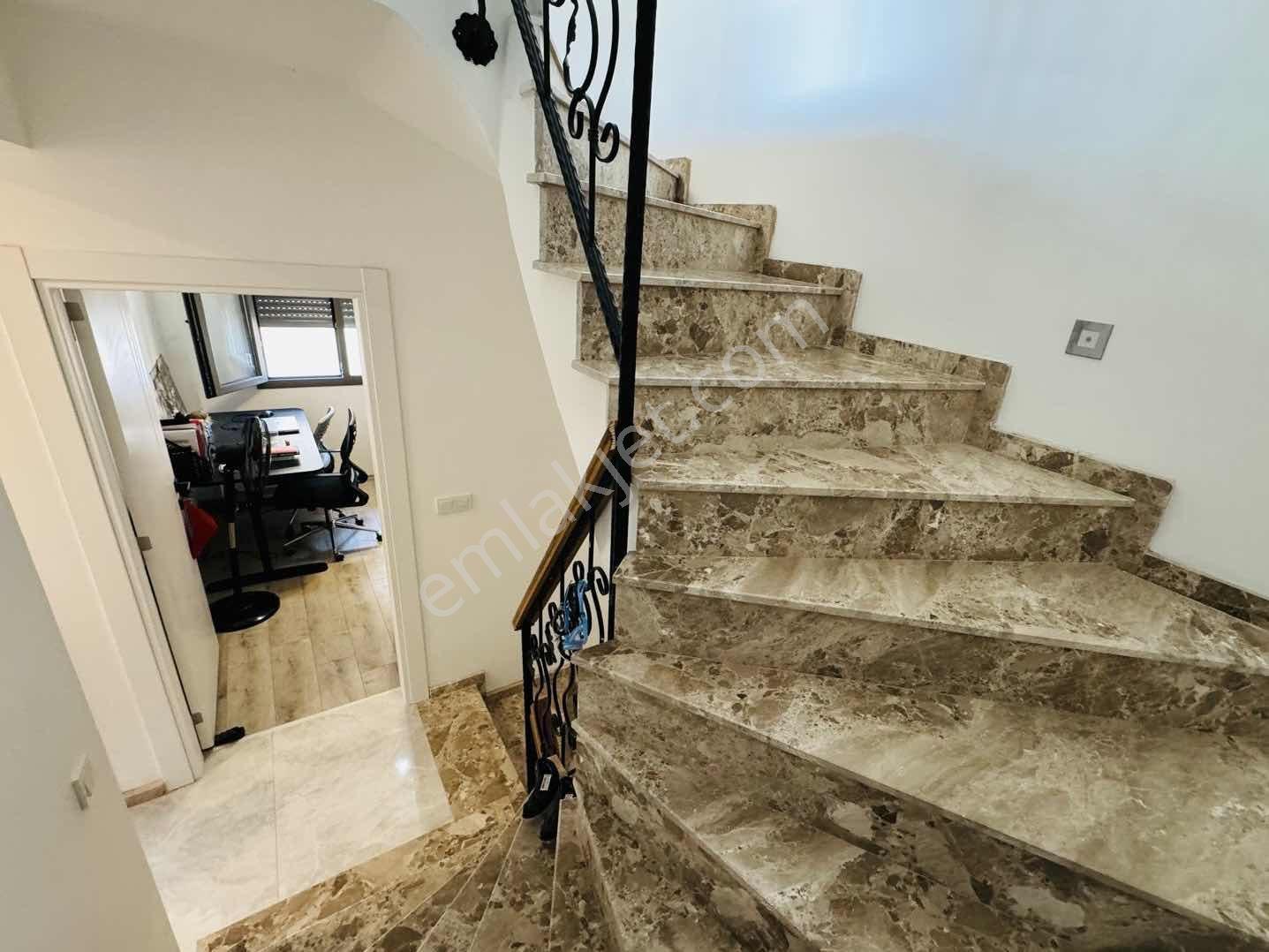 Seferihisar' Da Deniz Ve Doğa Manzaralı 4+1 Satılık Lüks Villa — fotoğraf 28