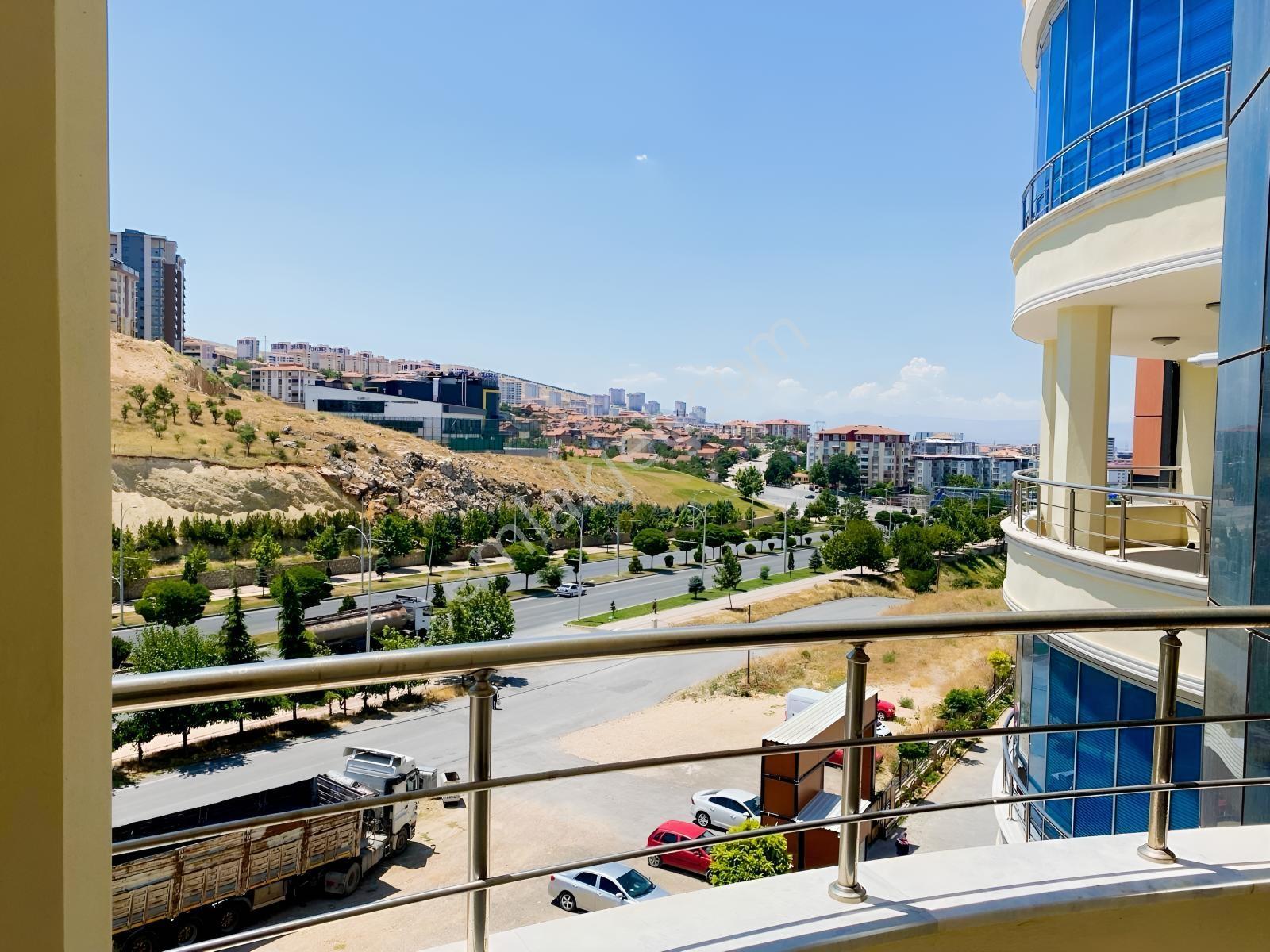 Yıldıztepe Mah. Canbaylar Tepe Towerste Satılık 4+1 Lüks Daire — fotoğraf 29