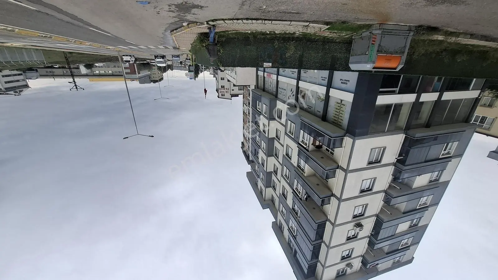 Tuzla M.sinan Mah.cadde Üzeri Kullanışlı Satılık 2+1 Daire — fotoğraf 2