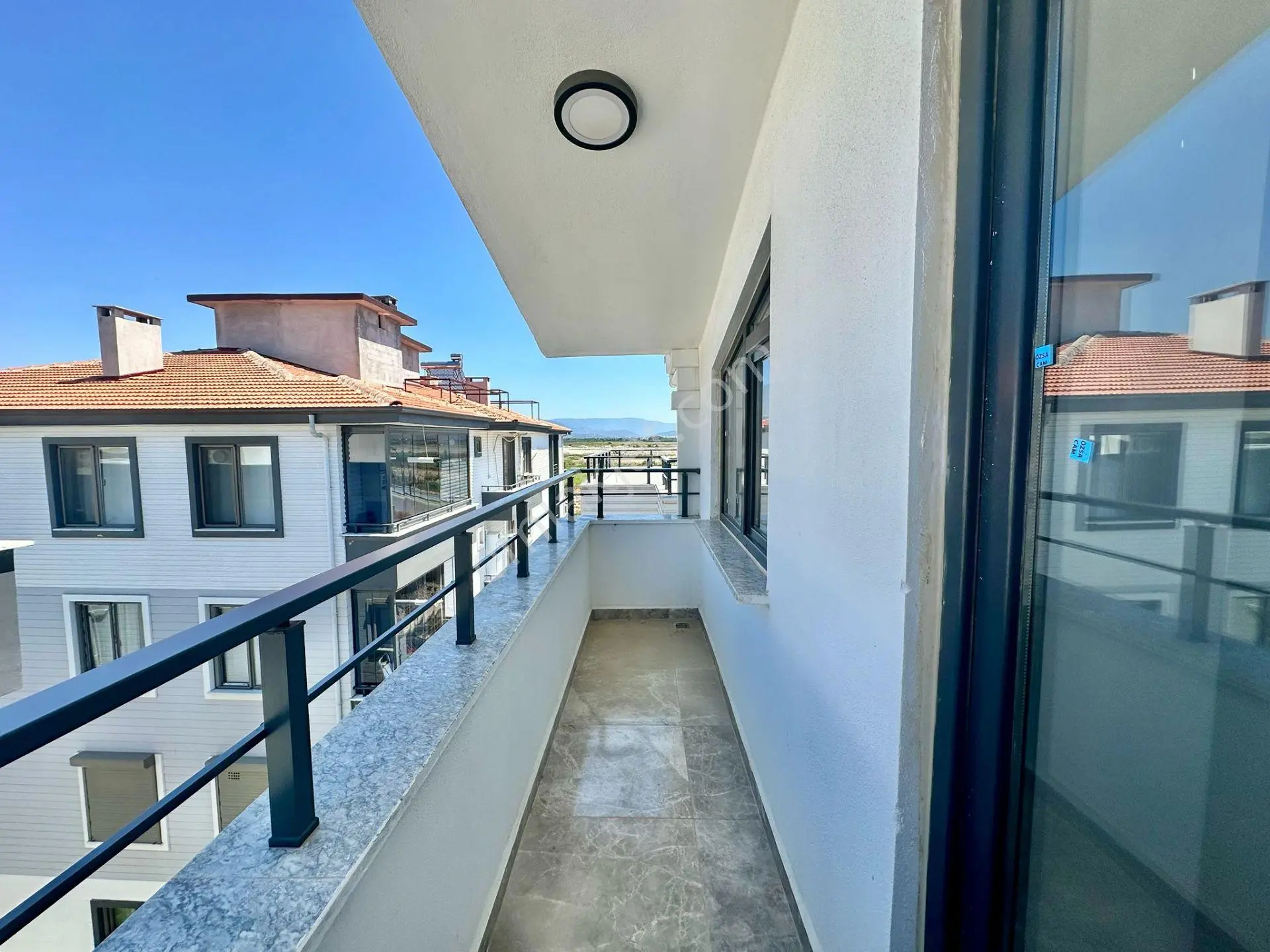 ꧁ay Emlak'tan꧂akçay'da Kapalı Otoparklı Kazdağı Manzaralı Geniş Teraslı Satılık 2+1 Dubleks Daire — fotoğraf 20