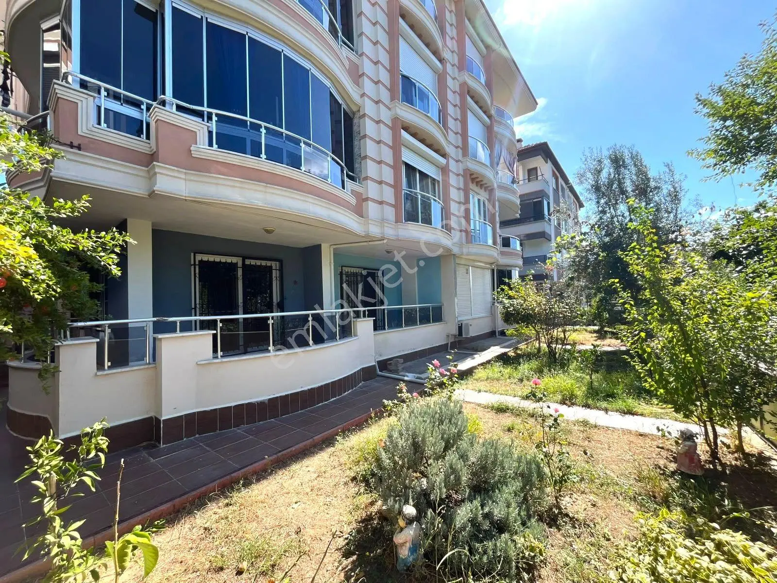 Gümüş'Den Akçayda Şok Fiyata Müstakil Tadında Masrafsız 2+1 Daire!