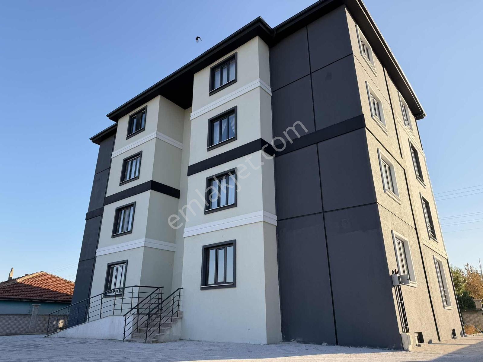 İstiklal Mh. Saraçoğlu Cd. Üzeri Geniş 2+1 Sıfır Satılık Daire! — fotoğraf 4
