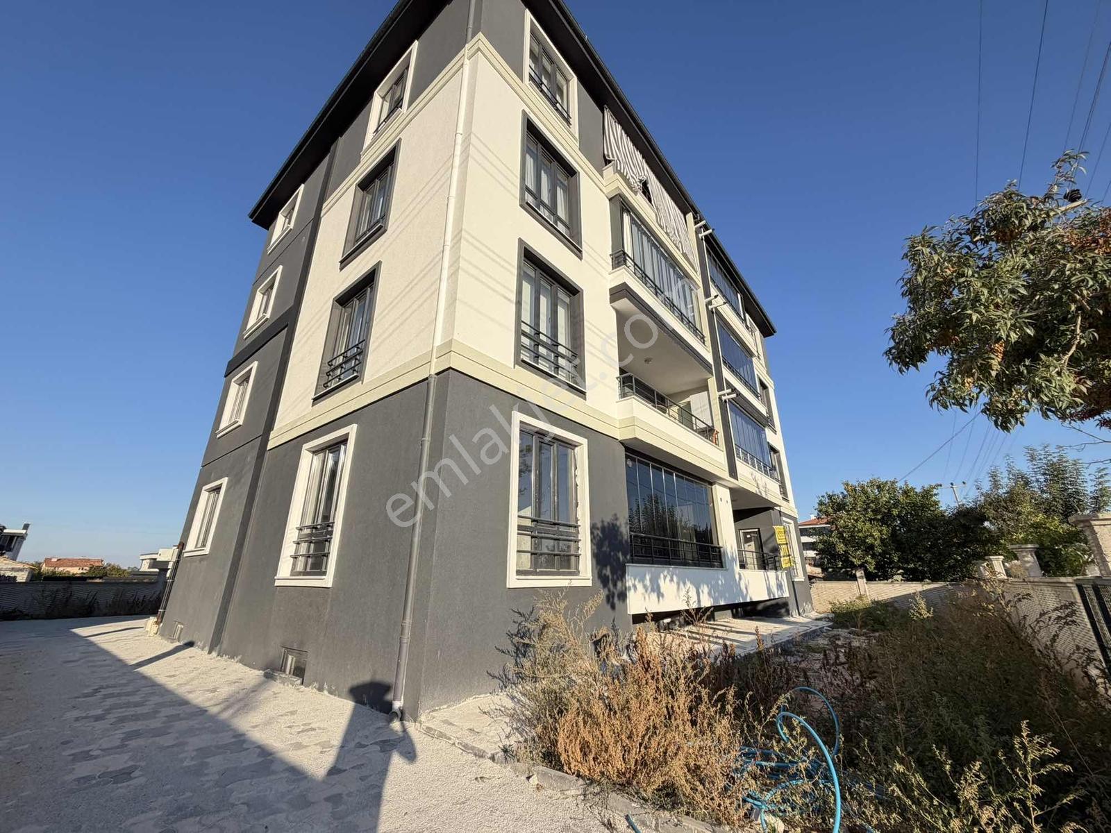 İstiklal Mh. Saraçoğlu Cd. Üzeri Geniş 2+1 Sıfır Satılık Daire! — fotoğraf 27