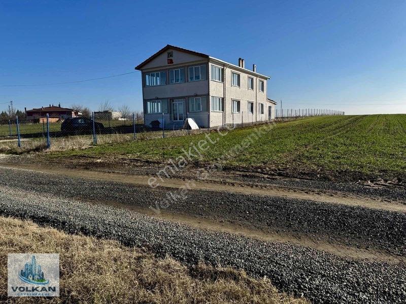 Satılık 3 Kat İmarlı İfrazlı Tek Tapu Müstakil — fotoğraf 2