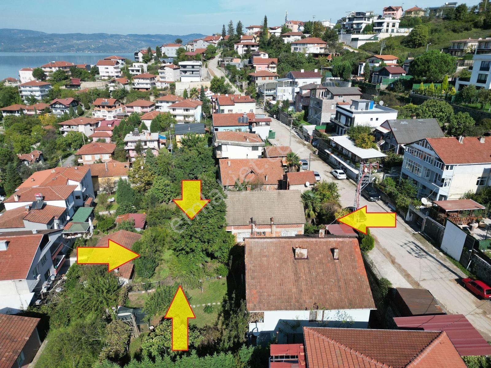 Satılık Göl Manzaralı E.müstakil Ev Ve 577 M2 İmarlı Arsa — fotoğraf 12
