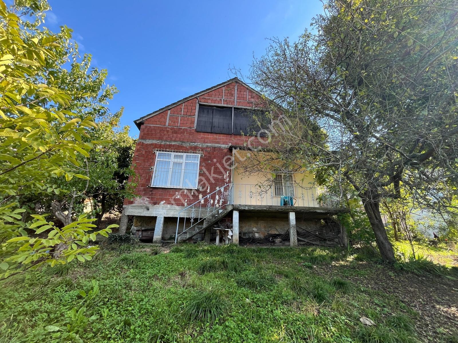 Satılık Göl Manzaralı E.müstakil Ev Ve 577 M2 İmarlı Arsa — fotoğraf 23