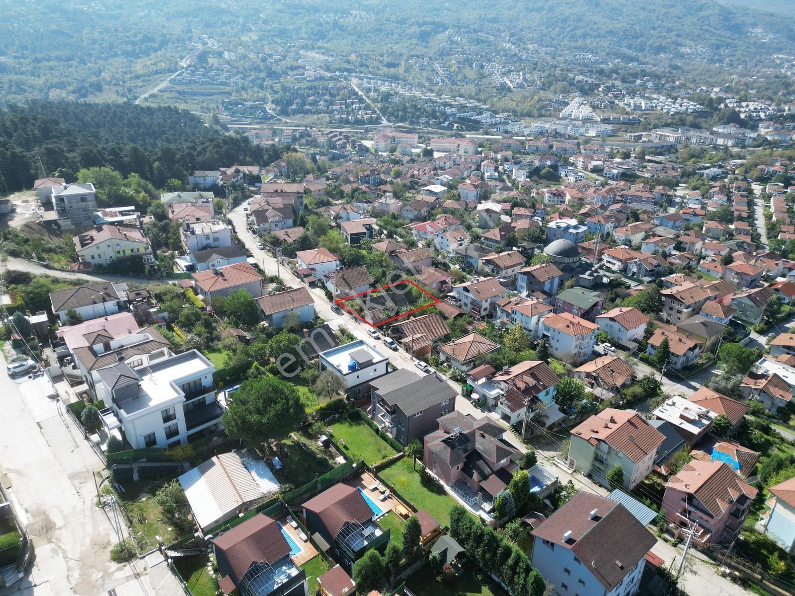 Satılık Göl Manzaralı E.müstakil Ev Ve 577 M2 İmarlı Arsa — fotoğraf 27