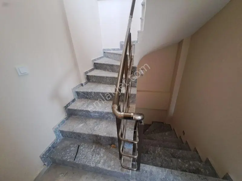 İzmir Seferihisar Doğanbey De Satılık 3+1 Villa — fotoğraf 15