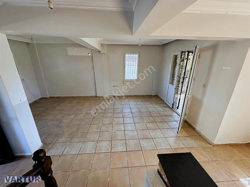 Fethiye Foça Mahallesinde Merkezi Konumda Villa — fotoğraf 7