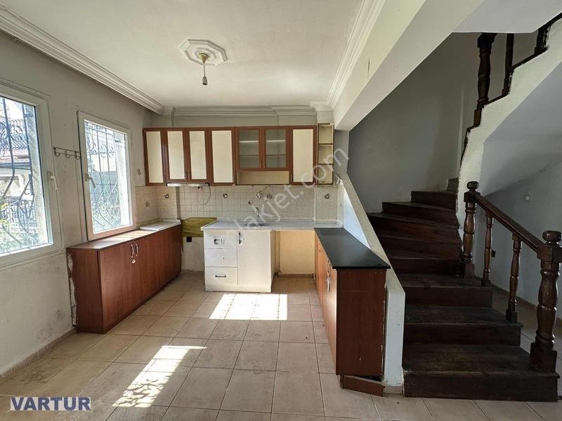 Fethiye Foça Mahallesinde Merkezi Konumda Villa — fotoğraf 8