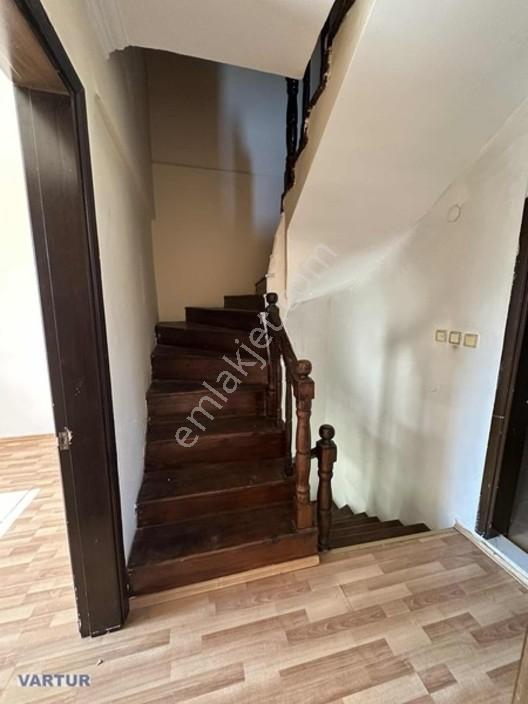Fethiye Foça Mahallesinde Merkezi Konumda Villa — fotoğraf 17