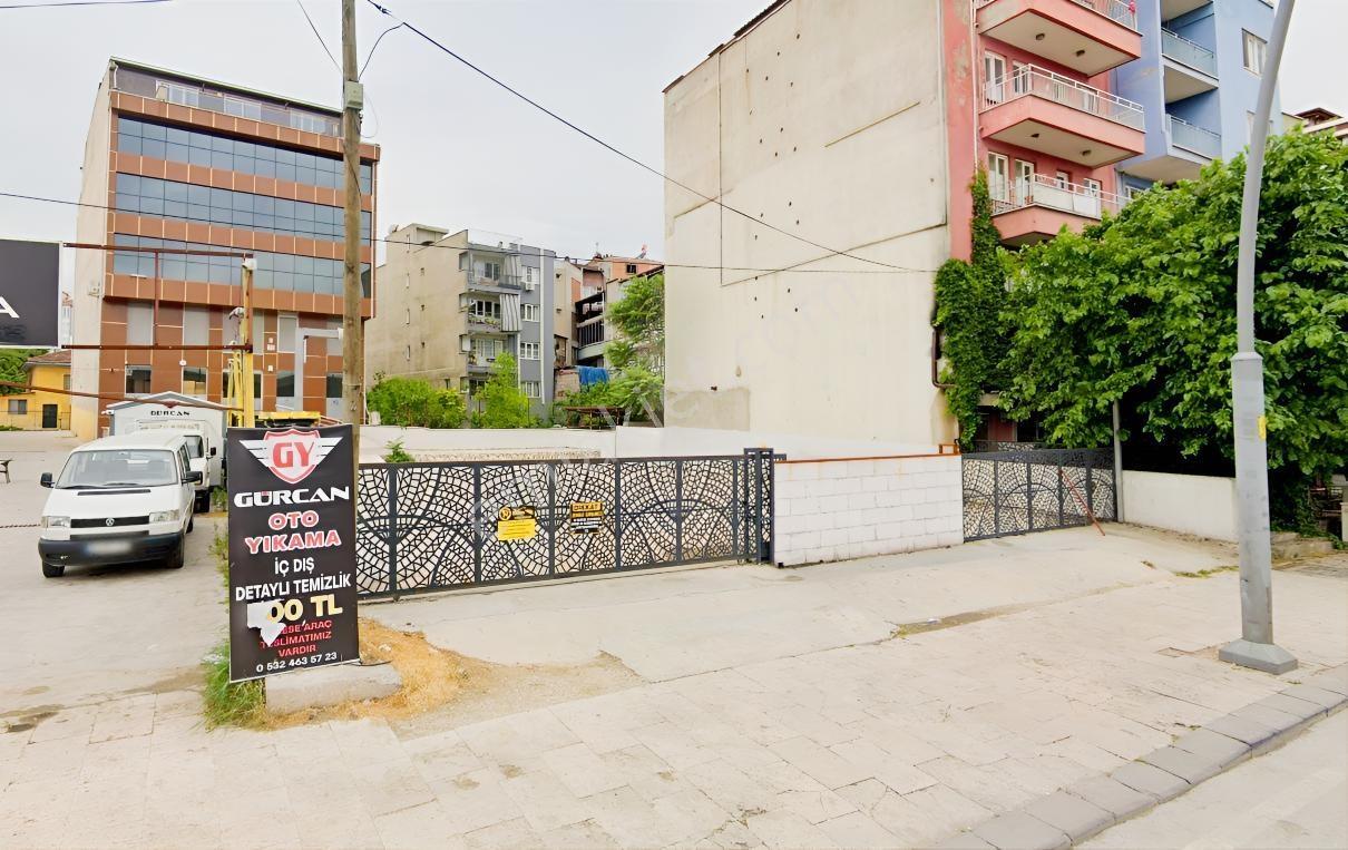 Denizli Topraklık Üçgen'De Ana Yol Üstü Satılık Arsa