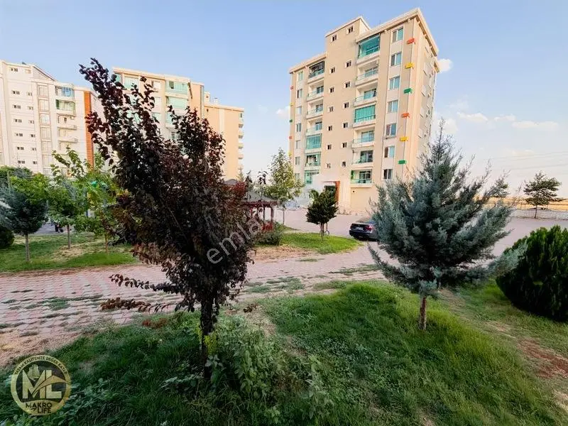 Aram Tigran Caddesi-e.siverek Caddesine Sıfır Konumda 2+1 Daire — fotoğraf 12