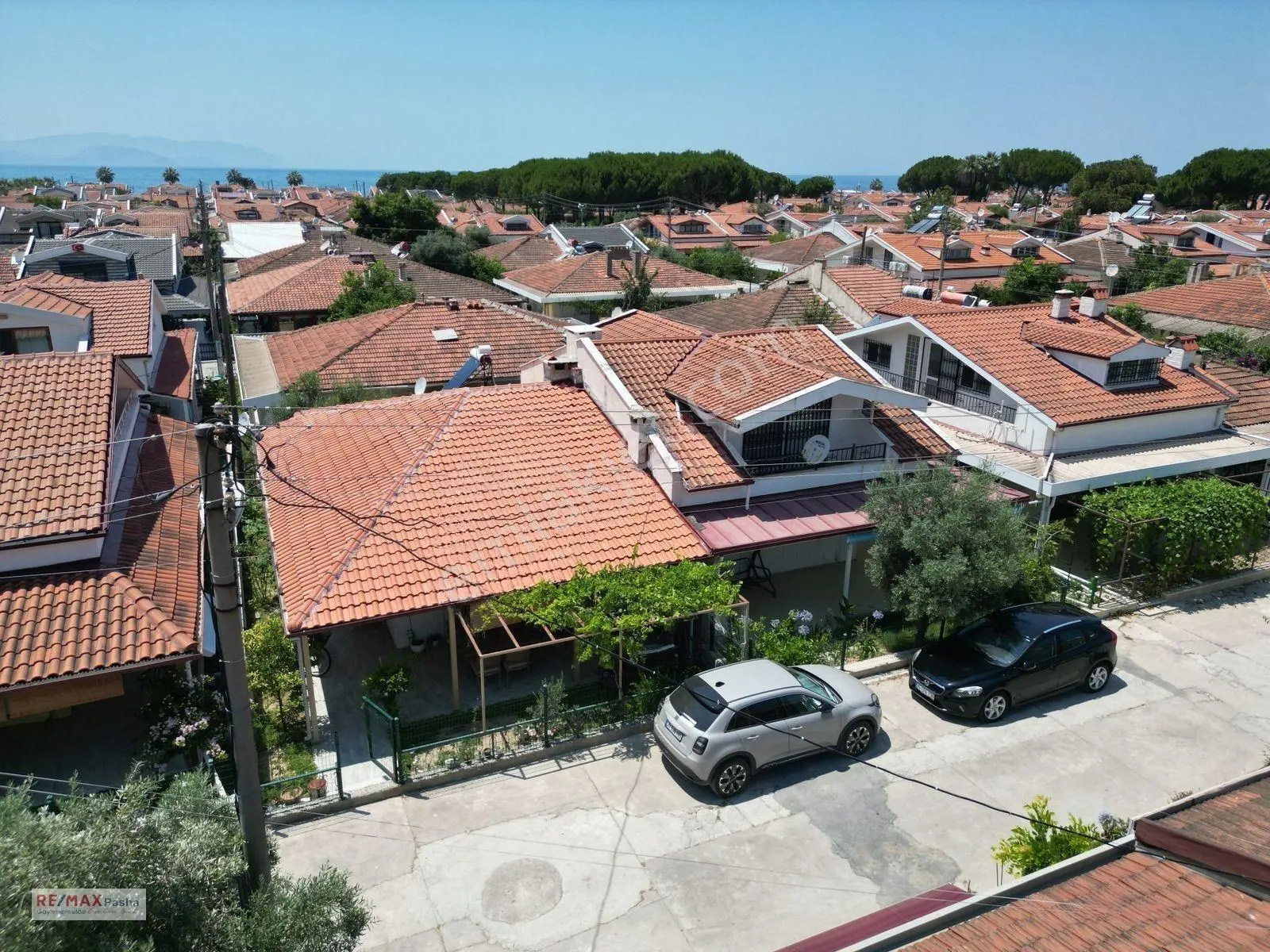 Kuşadası Nazilli Sitesinde Satılık Yazlık