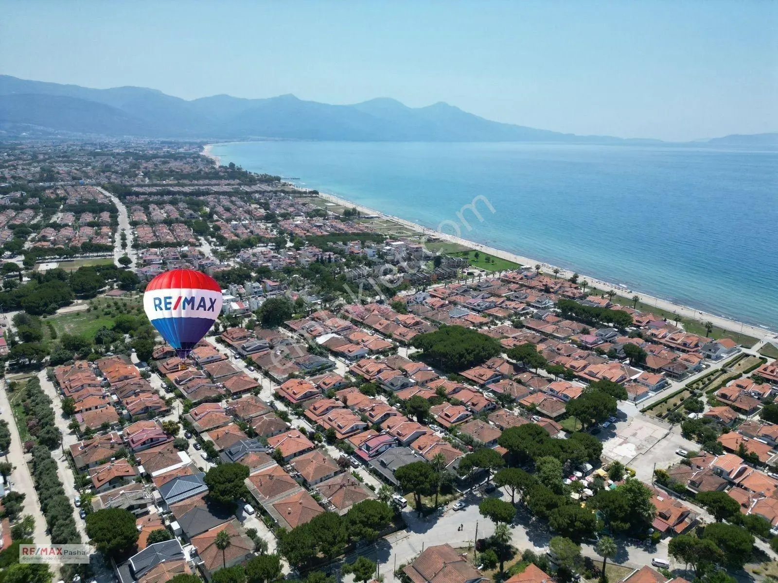 Kuşadası Nazilli Sitesinde Satılık Yazlık — fotoğraf 2
