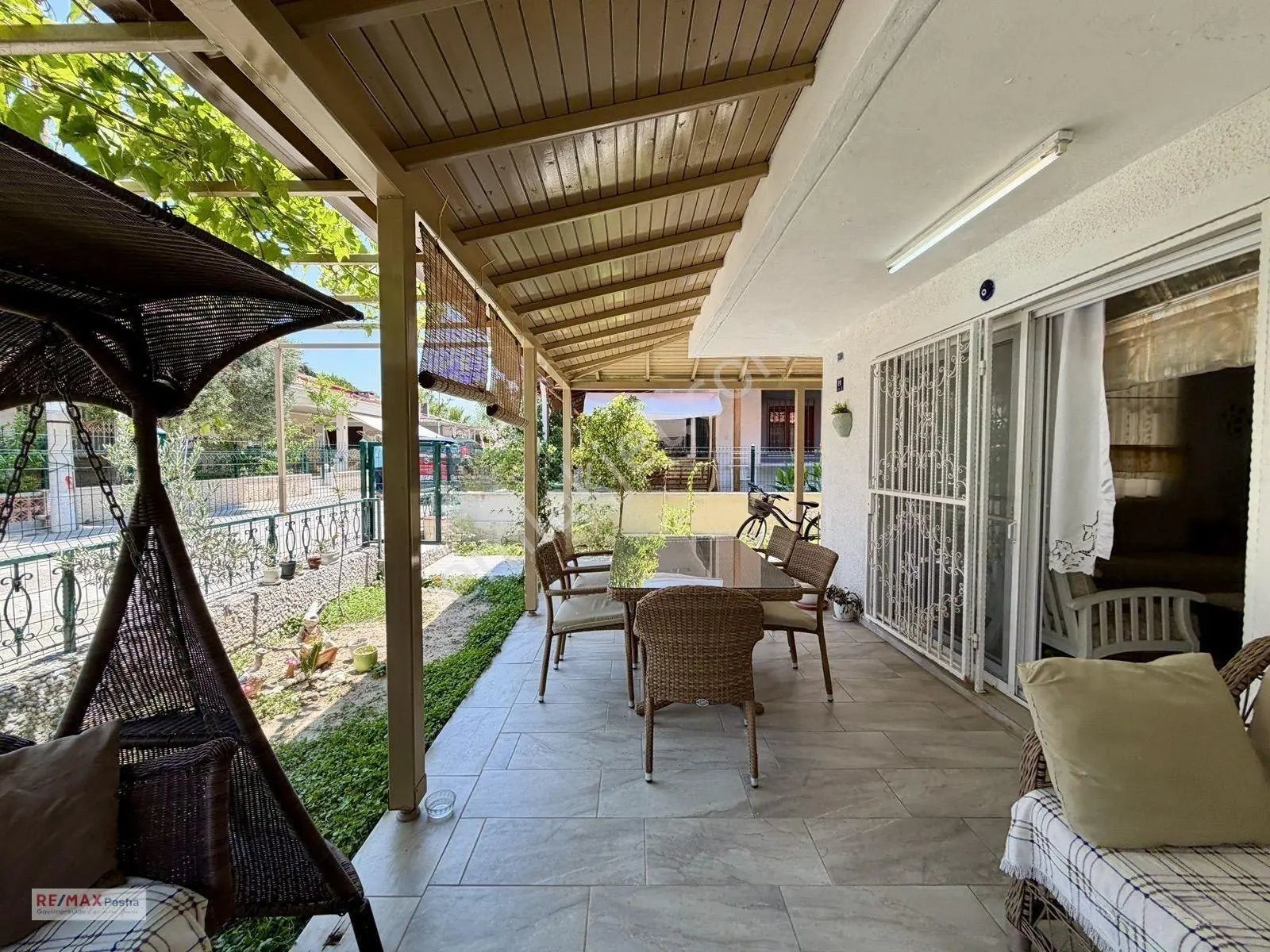 Kuşadası Nazilli Sitesinde Satılık Yazlık — fotoğraf 13