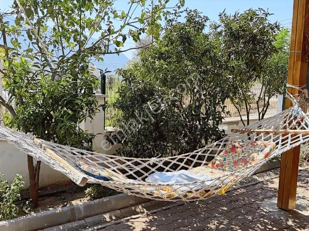 Mavikent Karaöz'de 3 Katlı Müstakil Muhteşem Villa Acil Satılık — fotoğraf 2