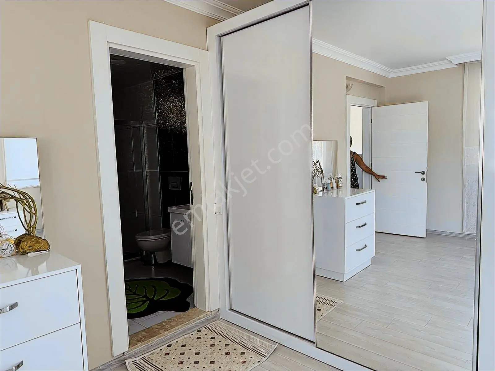 Mavikent Karaöz'de 3 Katlı Müstakil Muhteşem Villa Acil Satılık — fotoğraf 28