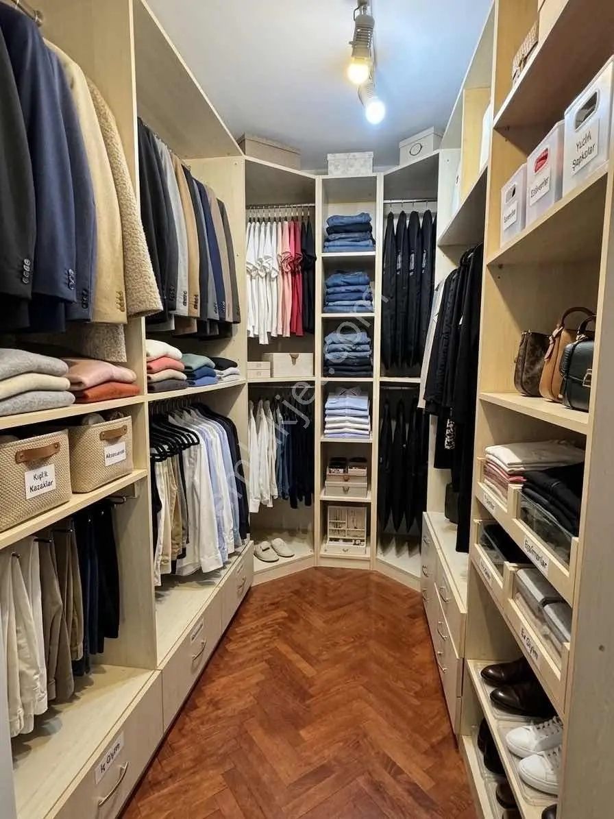 Lara Sahil Bandında Lüks Konforlu Havuzlu Sitede 4+1 Daire — fotoğraf 5